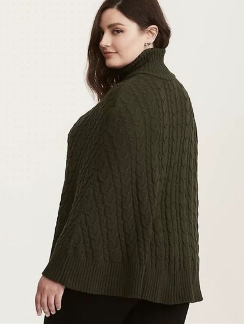 NWT Torrid X Outlander Cable Knit Cape/Poncho Size 0/1 - Picture 2 of 9